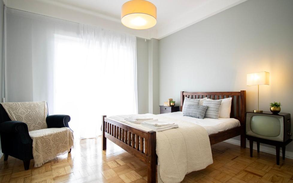 Sunny 4 Bedroom Apartment - With View โกอิมบรา ภายนอก รูปภาพ