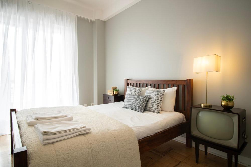 Sunny 4 Bedroom Apartment - With View โกอิมบรา ภายนอก รูปภาพ