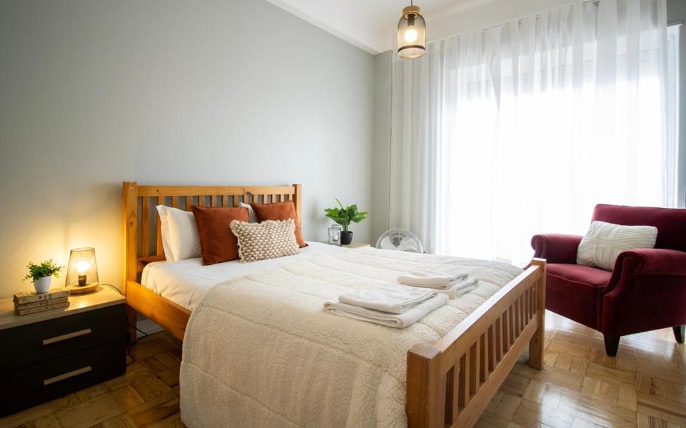 Sunny 4 Bedroom Apartment - With View โกอิมบรา ภายนอก รูปภาพ