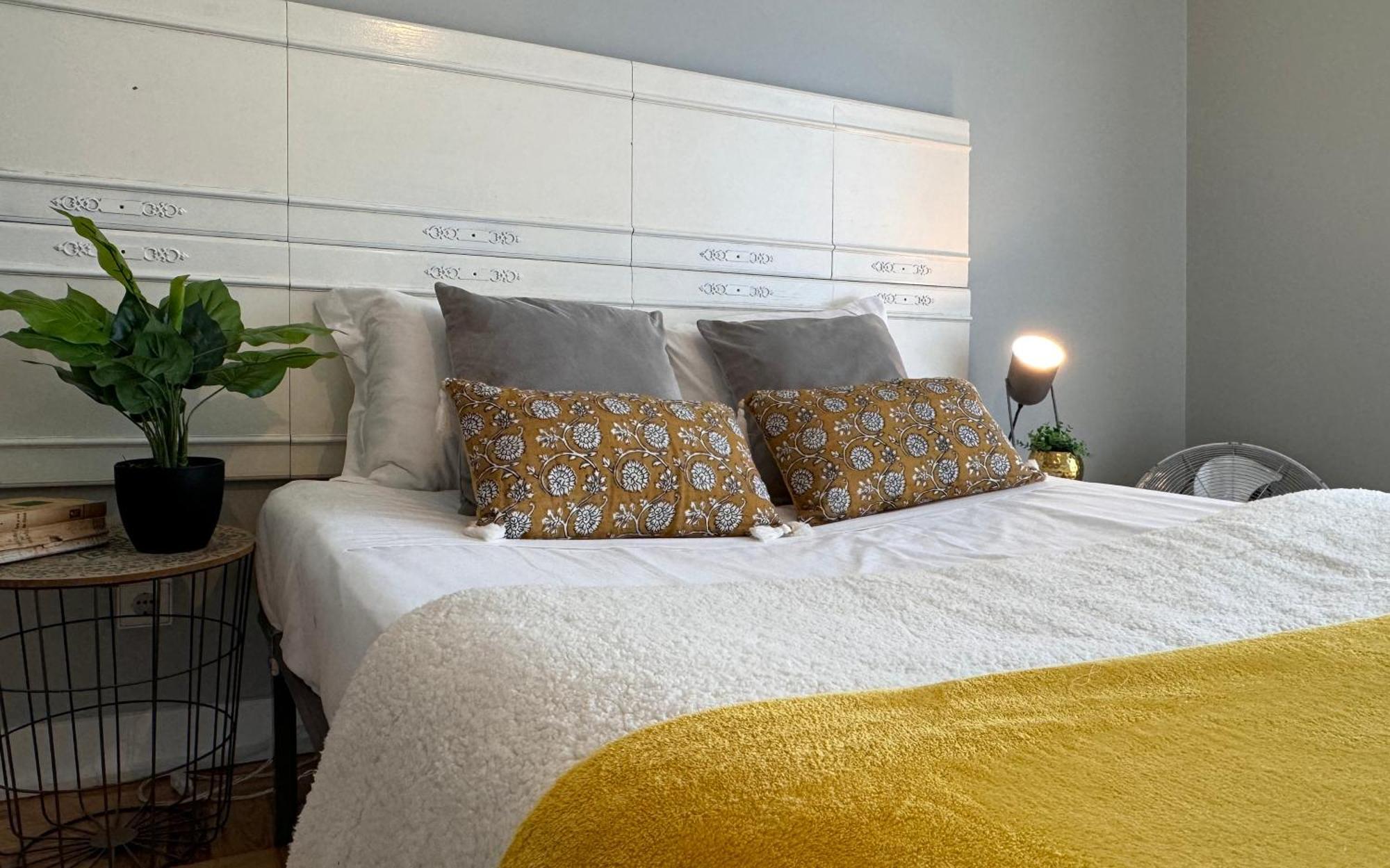 Sunny 4 Bedroom Apartment - With View โกอิมบรา ภายนอก รูปภาพ